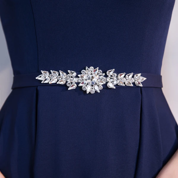 Chic / Belle Bleu Marine Transparentes Robe De Soirée 2018 Princesse Encolure Dégagée Manches Courtes Faux Diamant Ceinture Thé Longueur Volants Robe De Ceremonie
