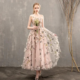 Fée Des Fleurs Perle Rose Robe De Bal 2018 Princesse Transparentes Encolure Dégagée Sans Manches Appliques Fleur Thé Longueur Volants Dos Nu Robe De Ceremonie