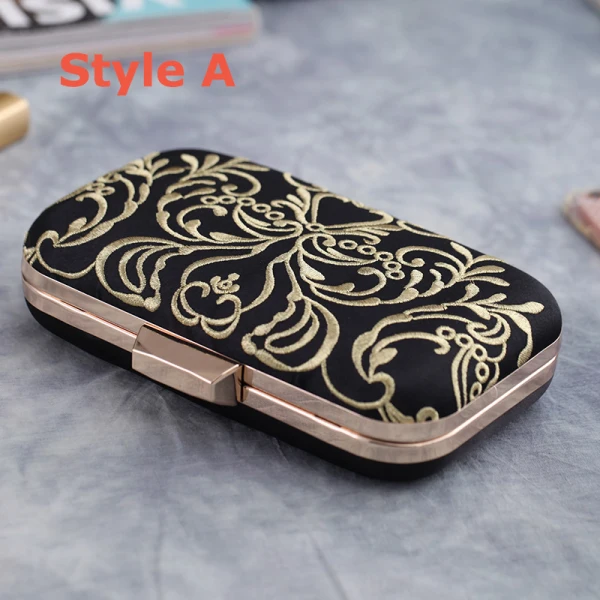 Vintage / Retro Black Embroidered Metal Clutch Bags 2018