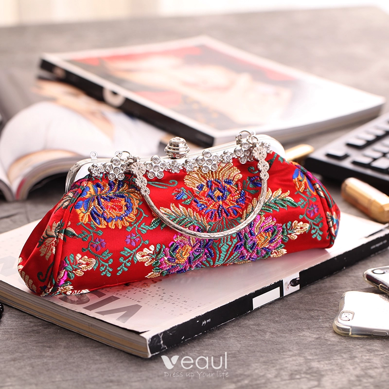 Chinese style Red Embroidered Flower Beading Rhinestone Metal Clutch Bags 2018