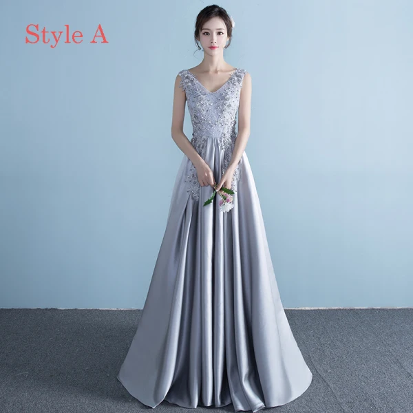 Chic / Belle Gris Robe De Soirée 2017 Princesse V-Cou Sans Manches Appliques Fleur Faux Diamant Paillettes Tribunal Train Volants Dos Nu Robe De Ceremonie