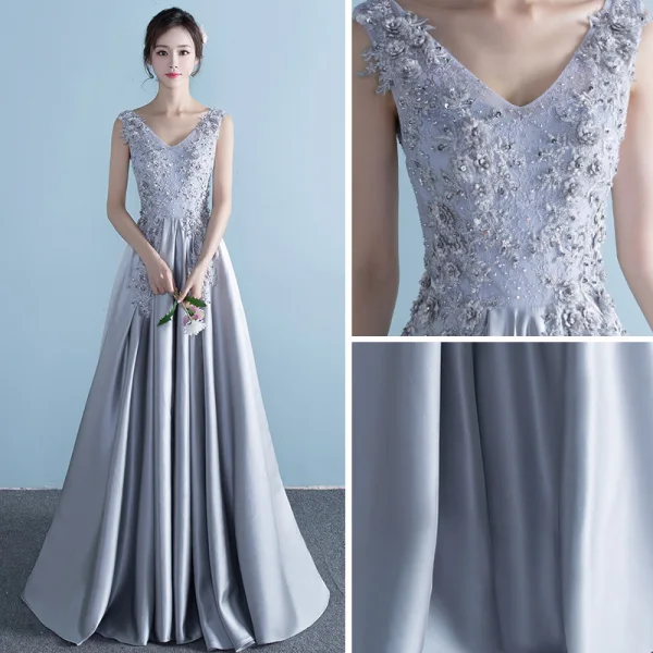 Chic / Belle Gris Robe De Soirée 2017 Princesse V-Cou Sans Manches Appliques Fleur Faux Diamant Paillettes Tribunal Train Volants Dos Nu Robe De Ceremonie
