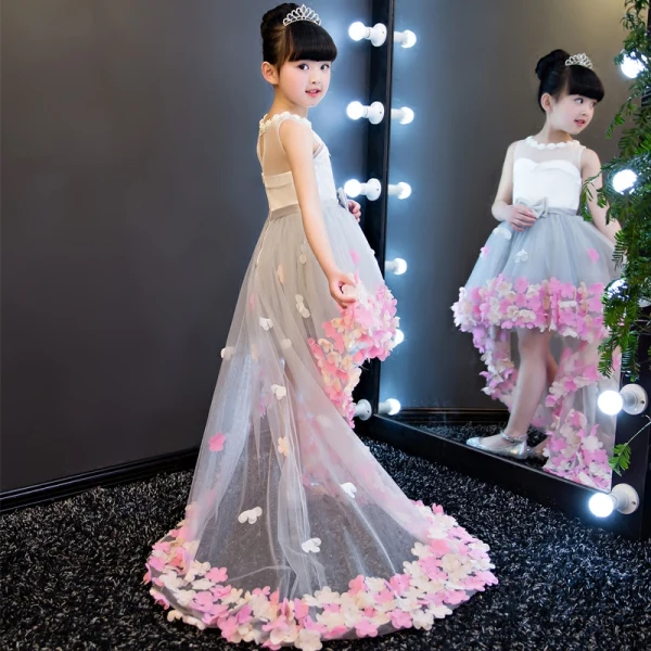 Chic / Belle Gris Transparentes Robe Ceremonie Fille 2018 Princesse Perlage Perle Encolure Dégagée Sans Manches Appliques Fleur Noeud Ceinture Asymétrique Volants Dos Nu Robe Pour Mariage