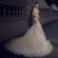 Sjarmerende Champagne Brudekjoler 2018 Trompet / Havfrue Kjæreste Uten Ermer Ryggløse Appliques Blonder Glitter Tyll Chapel Train Buste