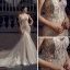 Sjarmerende Champagne Brudekjoler 2018 Trompet / Havfrue Kjæreste Uten Ermer Ryggløse Appliques Blonder Glitter Tyll Chapel Train Buste