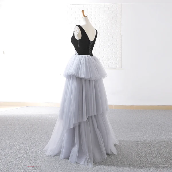Modern / Fashion Grey Black Prom Dresses 2018 A-Line / Princess See-through Scoop Neck Sleeveless Floor-Length / Long Backless Cascading Ruffles Formal Dresses