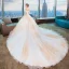Schöne Weiß Brautkleider 2018 Ballkleid Off Shoulder Kurze Ärmel Rückenfreies Gold Applikationen Mit Spitze Perlenstickerei Kathedrale Schleppe Rüschen