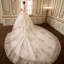 Elegante Champagner Brautkleider 2018 Ballkleid Durchsichtige V-Ausschnitt Ärmellos Rückenfreies Applikationen Mit Spitze Perlenstickerei Kathedrale Schleppe Rüschen