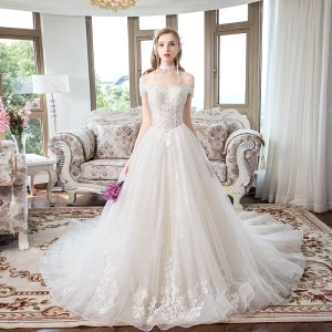 Chic Beautiful Champagne Wedding Dresses 2018 A Line Princess Off The Shoulder Short Sleeve Backless Lace Appliques Chapel Train Ruffle