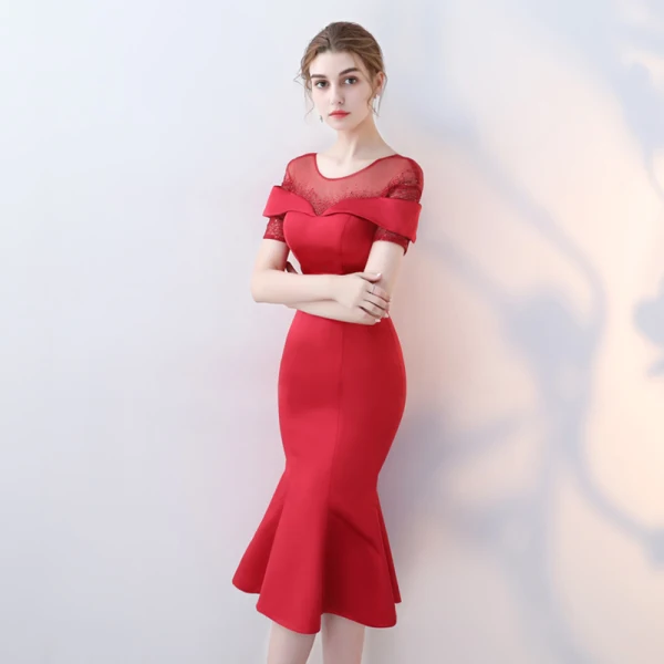 Chic / Beautiful Red Party Dresses 2017 Trumpet / Mermaid Scoop Neck Short Sleeve Rhinestone Tea-length Ruffle Pierced Backless Formal Dresses