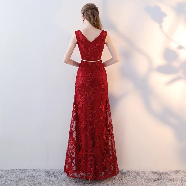 Modern / Fashion Red Evening Dresses 2017 Trumpet / Mermaid V-Neck Sleeveless Embroidered Metal Sash Split Front Ankle Length Backless Formal Dresses