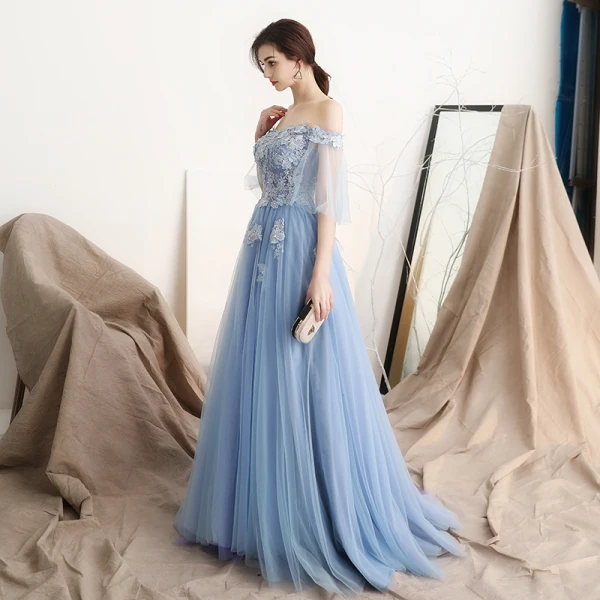 Charmant Himmelblau Abendkleider 2018 A Linie Off Shoulder 1/2 Ärmel Applikationen Blumen Strass Perle Sweep / Pinsel Zug Rüschen Rückenfreies Festliche Kleider