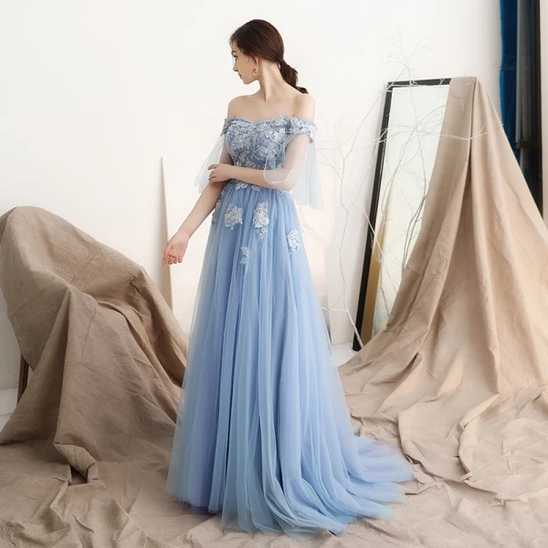 Charmant Himmelblau Abendkleider 2018 A Linie Off Shoulder 1/2 Ärmel Applikationen Blumen Strass Perle Sweep / Pinsel Zug Rüschen Rückenfreies Festliche Kleider