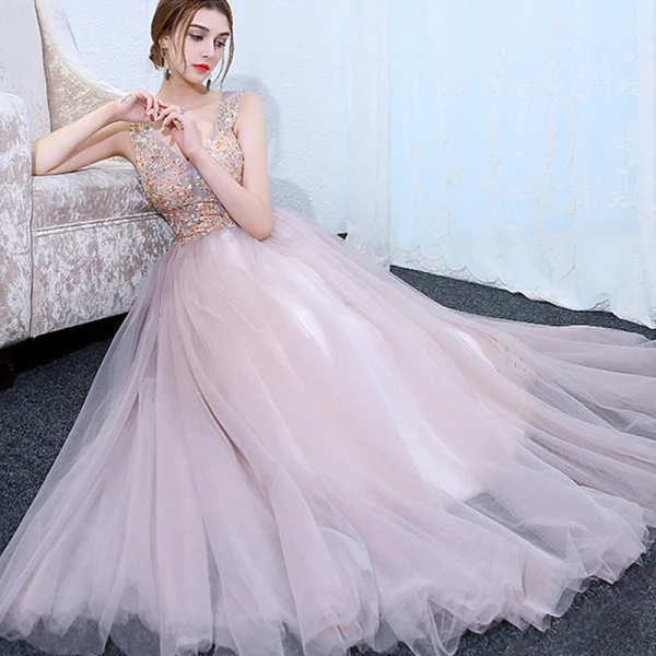 Chic / Beautiful Lavender Pearl Pink Evening Dresses 2017 A-Line / Princess V-Neck Sleeveless Appliques Flower Crystal Floor-Length / Long Ruffle Backless Formal Dresses