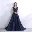 Chic / Belle Bleu Marine Robe De Soirée 2017 Princesse V-Cou Sans Manches Appliques Faux Diamant Train De Balayage Volants Percé Dos Nu Robe De Ceremonie