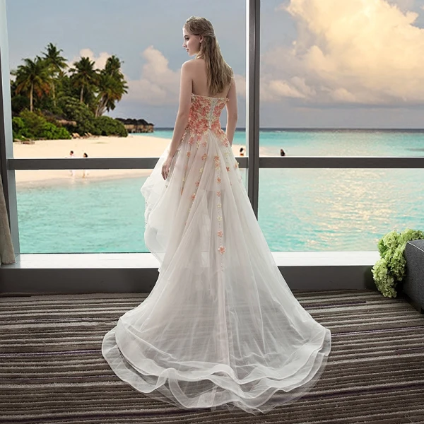 Fine Champagne Strand Brudekjoler 2017 Prinsesse Kjæreste Uten Ermer Appliques Blomst Asymmetrisk Buste Ryggløse