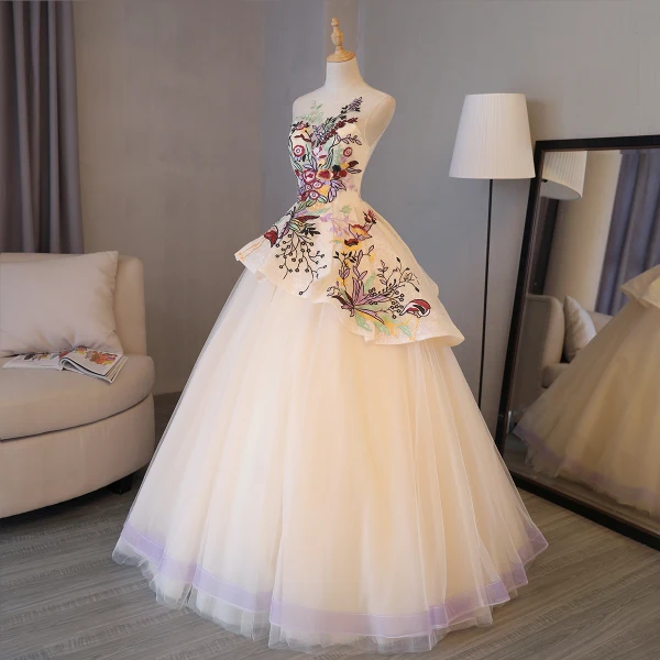 Chic / Belle Style Chinois Robe De Bal 2017 En Dentelle Appliques Encolure Dégagée Sans Manches Dos Nu Longue Champagne Robe Boule