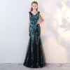 Amazing / Unique Black Ocean Blue Evening Dresses  2017 Trumpet / Mermaid V-Neck Sleeveless Sequins Floor-Length / Long Backless Formal Dresses