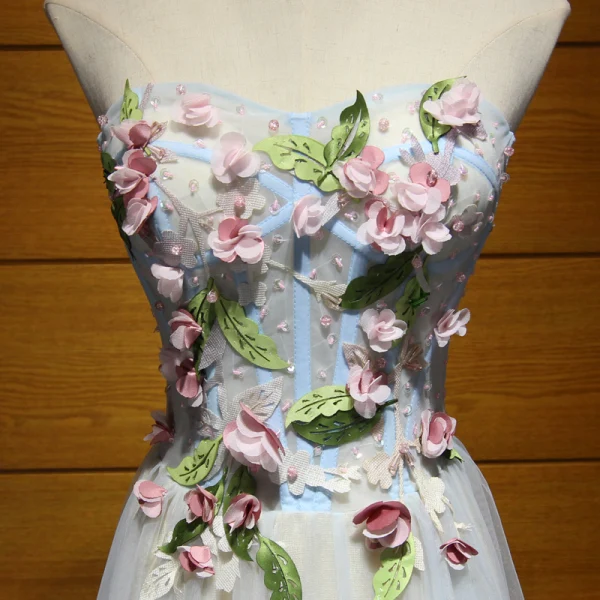 Mote Formelle Kjoler 2017 Selskapskjoler Himmelen Blå Prinsesse Lange Gripende Ruffles Kjæreste Ryggløse Uten Ermer Paljetter Beading Appliques Blomst Blad