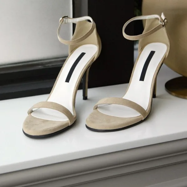 Enkla Sommar Grå Gatukläder Sandaler Dam 2020 Mocka Ankelband 8 cm Stilettklackar Peep Toe Sandaler