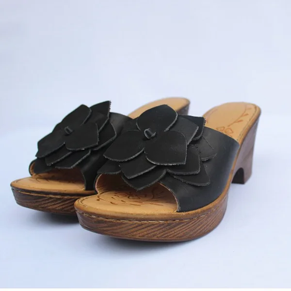 Enkla Svarta Casual Sandaler Dam 2020 Läder Blomma 7 cm Tjocka Klackar Peep Toe Sandaler