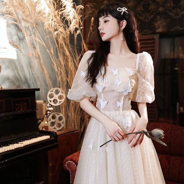 Modest / Simple Champagne Bridesmaid Dresses 2021 A-Line / Princess Scoop Neck Butterfly Lace Flower Short Sleeve Backless Floor-Length / Long Wedding Party Dresses