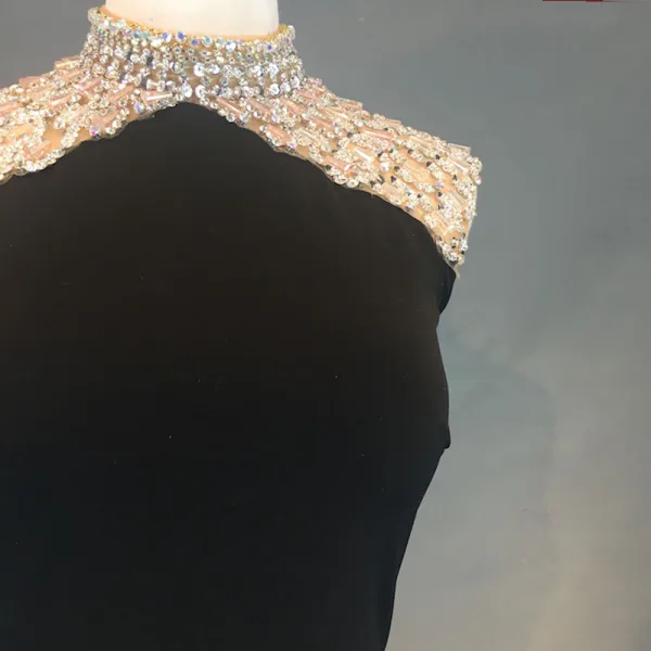 Luxury / Gorgeous Black Evening Dresses 2018 Trumpet / Mermaid Pierced Beading Crystal Rhinestone Sequins High Neck Sleeveless Floor-Length / Long Formal Dresses