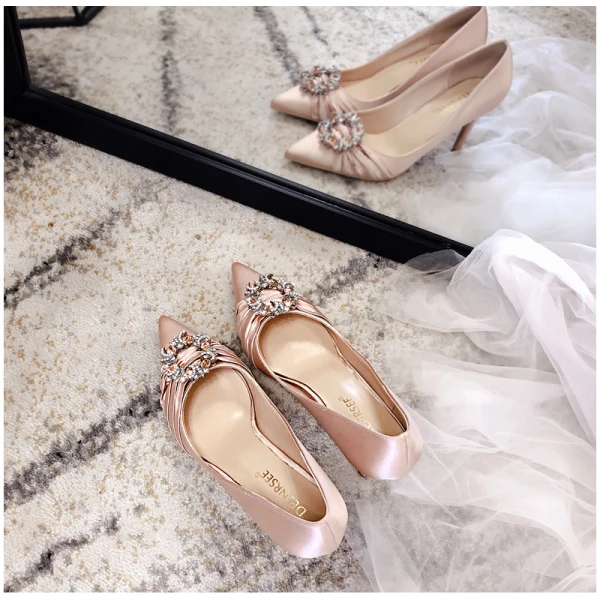 Elegant Champagne Rhinestone Wedding Shoes 2020 Leather 10 cm Stiletto Heels Pointed Toe Wedding Pumps