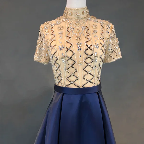 Chic / Belle Bleu Marine Robe De Soirée 2018 Princesse Ceinture Fait main Perlage Cristal Faux Diamant Paillettes Col Haut 1/2 Manches Train De Balayage Robe De Ceremonie