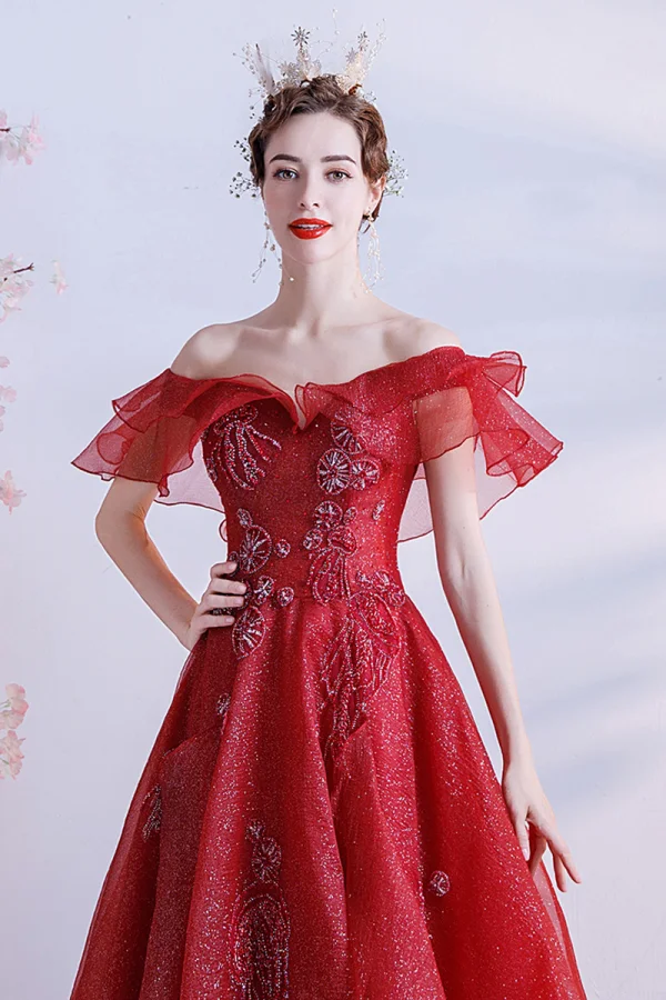 Sparkly Fashion Red Prom Dresses 2021 A-Line / Princess Off-The-Shoulder Handmade Beading Crystal Rhinestone Short Sleeve Backless Floor-Length / Long Formal Dresses