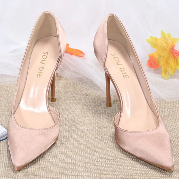 Eenvoudige Nude Satijn Gala Damesschoenen 2020 10 cm Naaldhakken / Stiletto Spitse Neus Hoge Hakken