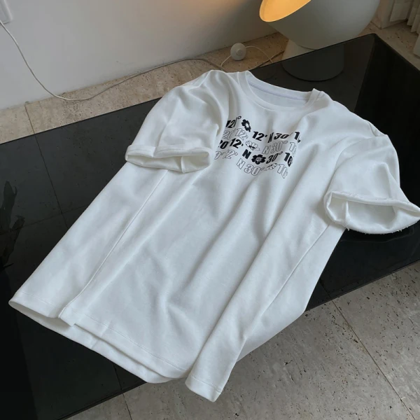 Mode Été Désinvolte Femme Noire Blanche Impression Coton Ample T-Shirts 2021 Encolure Dégagée Manches Courtes Hauts pour Femmes T-shirt