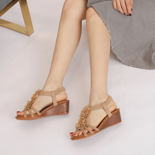 Roman Beige Lace Flower Beach Womens Sandals 2021 5 cm Wedges Open / Peep Toe Sandals High Heels