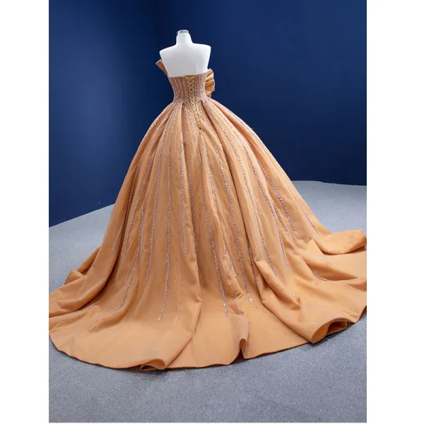 Haut de Gamme Champagne Perlage Paillettes Robe De Mariée 2021 Robe Boule Volants Bustier Sans Manches Dos Nu Tribunal Train Mariage