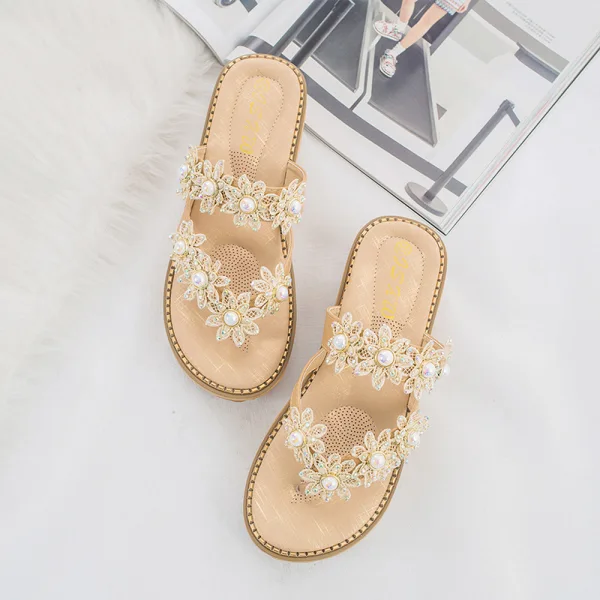 Bohemia Beige Summer Beach Flat Womens Sandals 2021 Pearl Rhinestone Lace Flower Open / Peep Toe Sandals