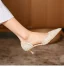 Charmant Beige Faux Diamant Paillettes Chaussure De Mariée 2021 Cuir 4 cm Talon Bas Talons Aiguilles À Bout Pointu Mariage Talons Hauts