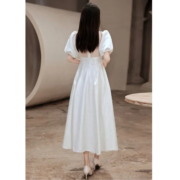 Modest / Simple White Homecoming Graduation Dresses 2022 A-Line / Princess Satin V-Neck Puffy Short Sleeve Pearl Tea-length Formal Dresses Modest / Simple White Homecoming Graduation Dresses 2022 A-Line / Princess Satin V-Neck Puffy Short Sleeve Pearl Tea-length Formal Dresses