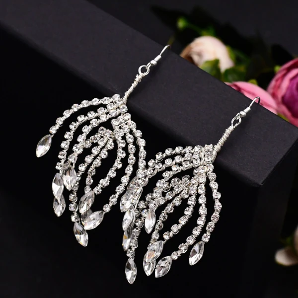 Sjarmerende Sølv Rhinestone Tiara Har Tilbehor 2022 Bryllup Tilbehør