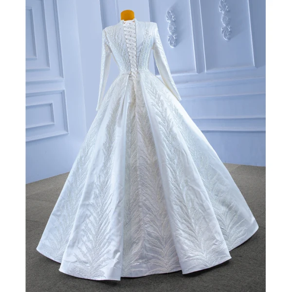 Muslim Elegant White Satin Wedding Dresses 2022 Ball Gown High Neck Handmade  Beading Pearl Lace Flower Long Sleeve Floor-Length / Long Wedding