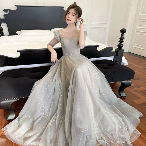 Modest / Simple Grey Bridesmaid Dresses 2022 A-Line / Princess Scoop Neck Short Sleeve Backless Floor-Length / Long Bridesmaid Dresses