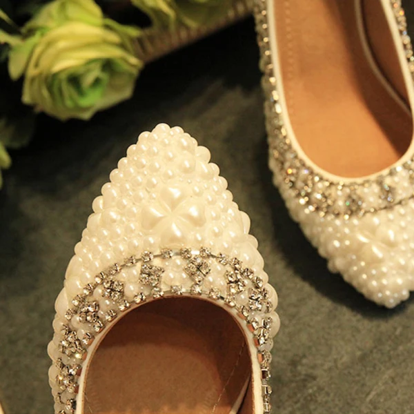Élégant Ivoire Perle Faux Diamant Chaussure De Mariée 2020 Cuir 6 cm Talons Aiguilles À Bout Pointu Mariage Escarpins