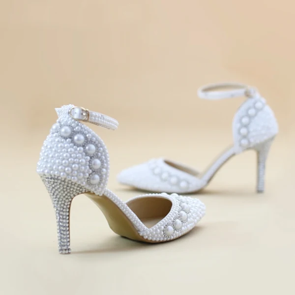 Charmant Ivoire Perle Chaussure De Mariée 2020 Bride Cheville 8 cm Talons Aiguilles À Bout Pointu Mariage Talons
