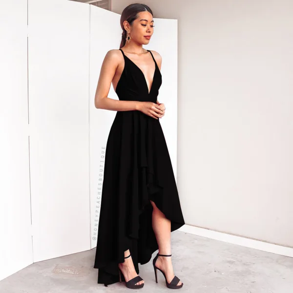 Chic / Belle Bordeaux Robes longues 2018 Princesse Noeud Asymétrique Bretelles Spaghetti Fond croisé plongeant Sans Manches Vêtements Femme