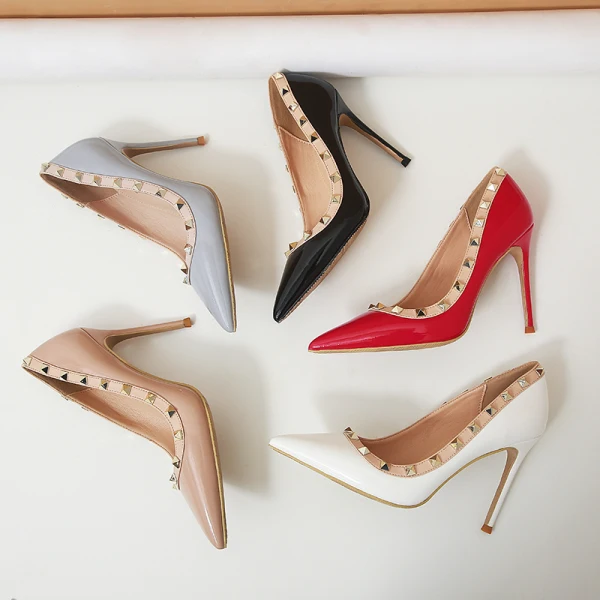 Charming Black Evening Party Rivet Pumps 2021 Leather 10 cm Stiletto Heels High Heels Pointed Toe Pumps