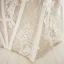 Elegant Hvit Puffy Brudekjoler 2018 Ballkjole Blonder Appliques Kjæreste Ryggløse Uten Ermer Cathedral Train Bryllup