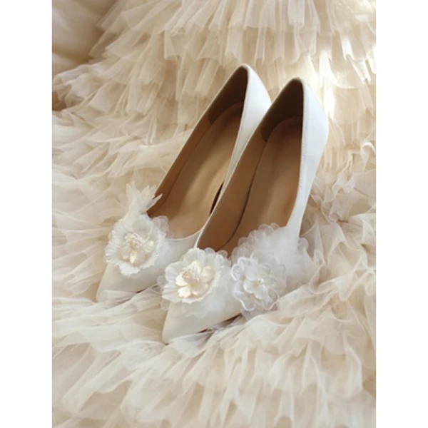 Elegant White Pearl Flower Wedding Shoes 2021 Leather 7 cm Stiletto Heels High Heels Pointed Toe Wedding Pumps
