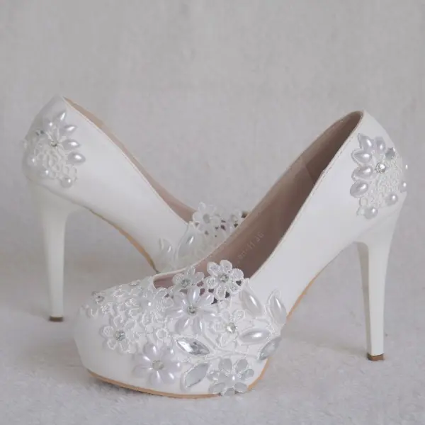 Chic / Beautiful White Wedding Shoes 2018 Lace Pearl Rhinestone 11 cm Stiletto Heels Round Toe Wedding Pumps