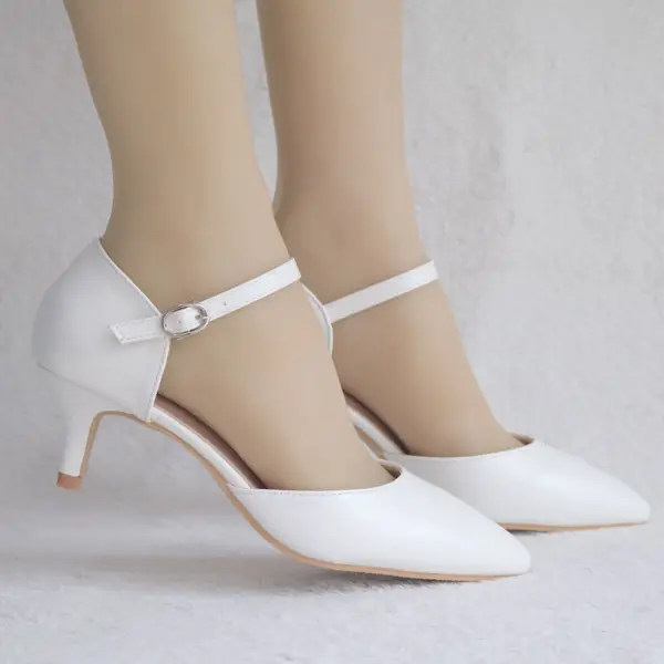 Simple Blanche Chaussures Femmes 2018 Boucle 5 cm Talons Aiguilles À Bout Pointu Talons Hauts