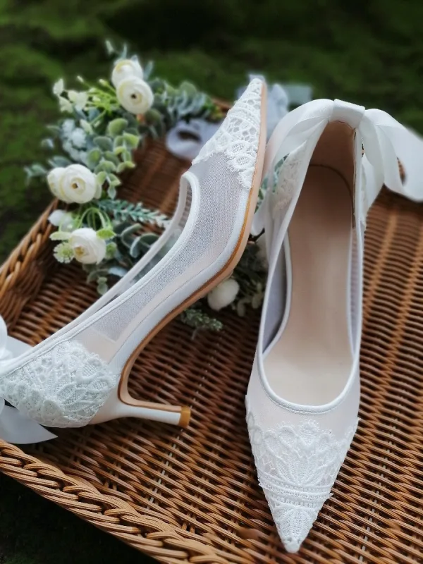 Elegant White Lace Flower Wedding Shoes 2021 Leather Bow 6 cm Stiletto Heels Pointed Toe Wedding Pumps High Heels