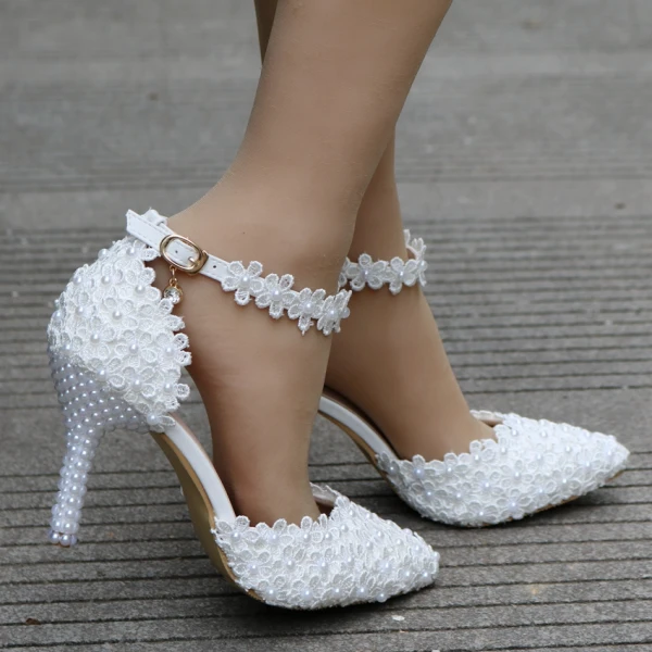 Modern / Fashion White Wedding Shoes 2018 Lace Flower Pearl Ankle Strap 9 cm Stiletto Heels Pointed Toe Wedding High Heels